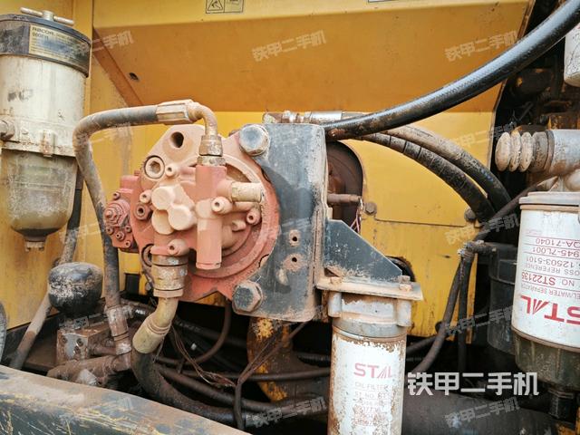 液壓泵室（大件艙室）