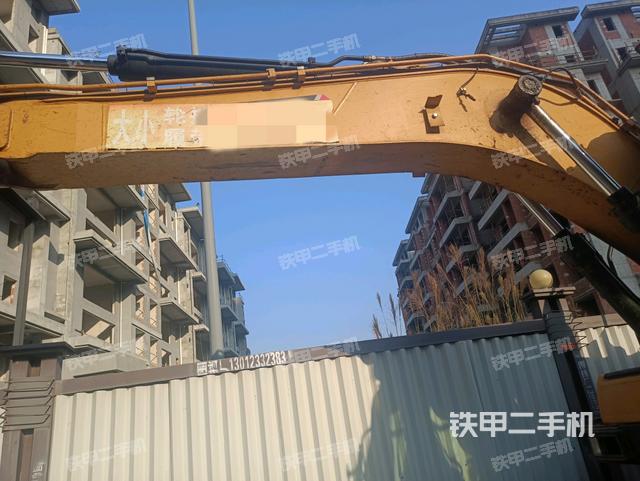 大臂整體?右側(cè)(工作和回轉(zhuǎn)裝置) 大臂整體?右側(cè)(工作和回轉(zhuǎn)裝置)