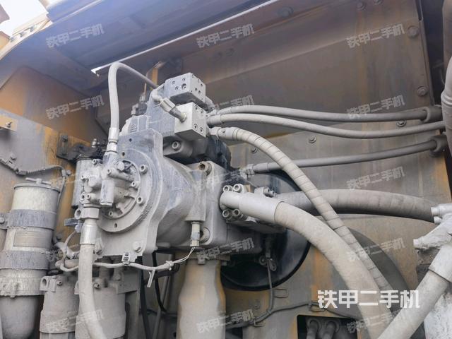 液壓泵室(大件艙室) 液壓泵室(大件艙室)
