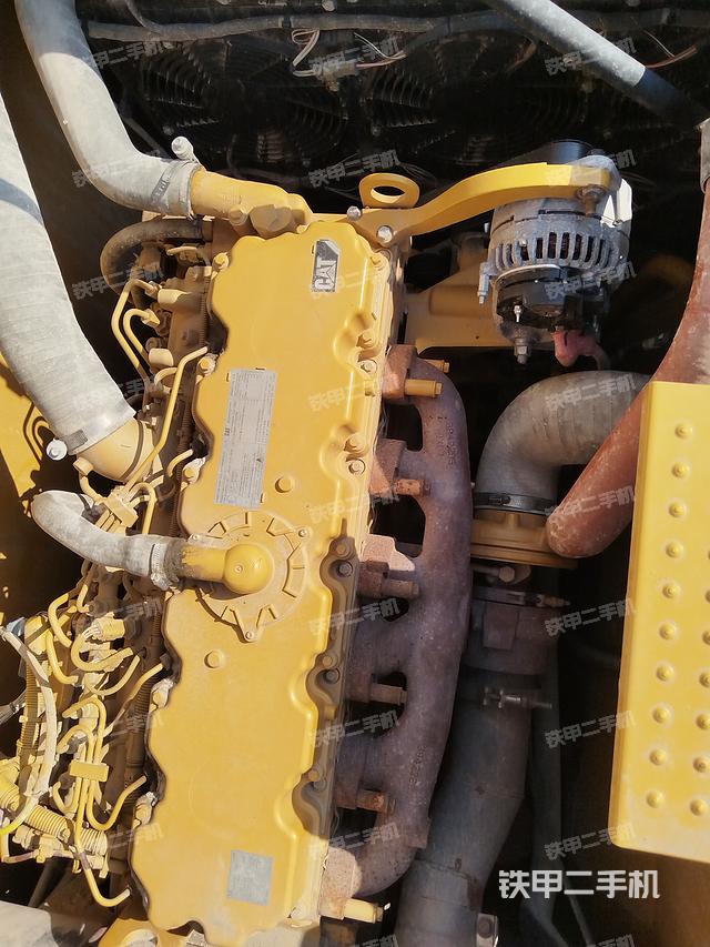 发动机整体俯视（整机外观）