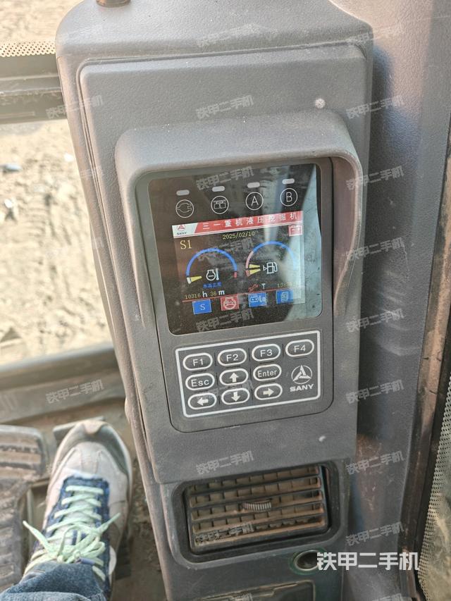 顯示屏?（駕駛室部分）