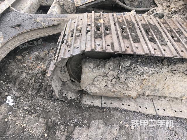 左導(dǎo)向輪（行走機(jī)構(gòu)）