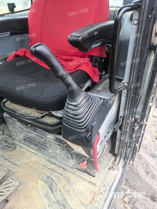 座椅左側(cè)控制臺(tái)/音響/含左手柄（駕駛室部分）