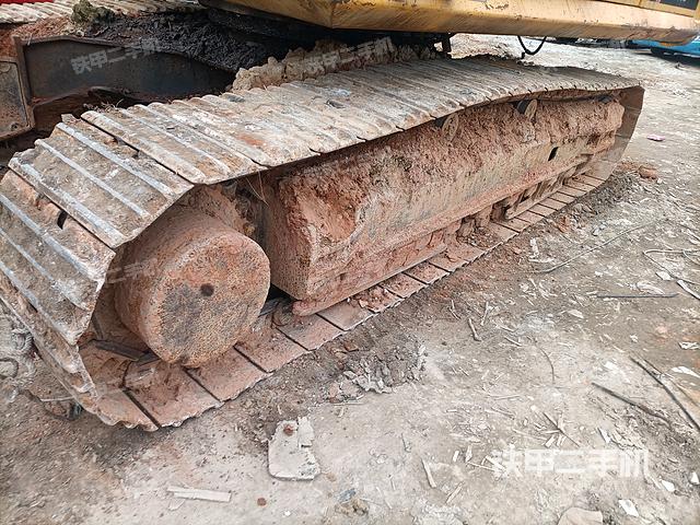 單側(cè)履帶整體（整機(jī)外觀）