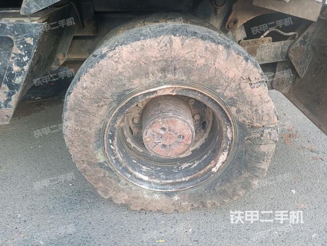 右驅(qū)動(dòng)輪(行走機(jī)構(gòu)) 右驅(qū)動(dòng)輪(行走機(jī)構(gòu))