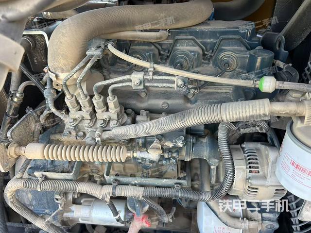 发动机整体俯视（整机外观）