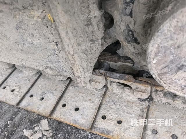 左側(cè)行走馬達(dá)蓋板（行走機(jī)構(gòu)）