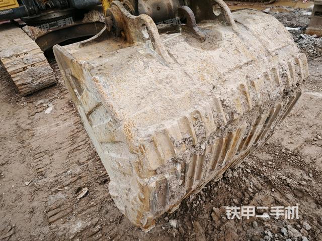 鏟斗45度（工作和回轉(zhuǎn)裝置）