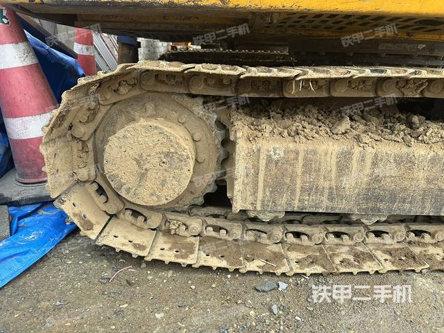 单侧履带整体（整机外观）