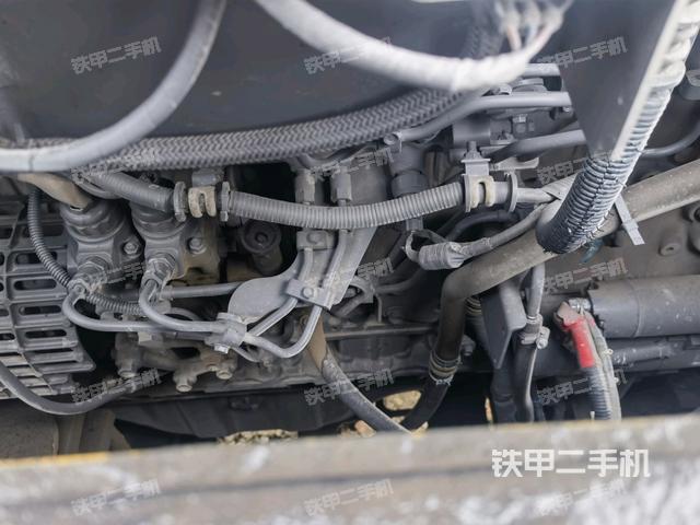 氣門室蓋螺絲特寫(上車部件) 氣門室蓋螺絲特寫(上車部件)