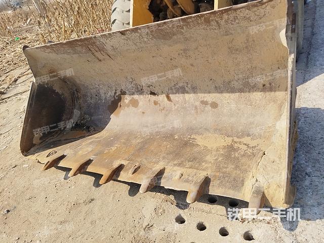 工作裝置整體（整機外觀及大件）