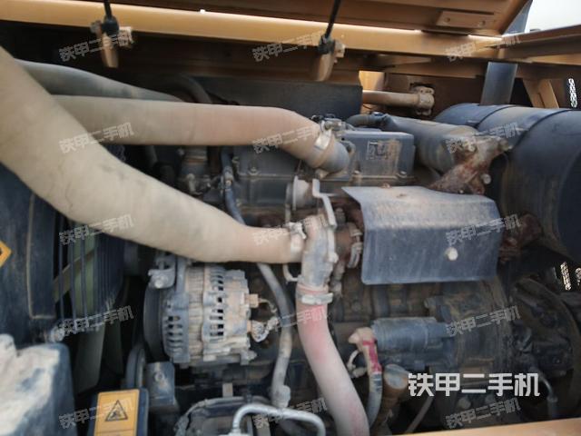 發(fā)動機室(上車部件) 發(fā)動機室(上車部件)