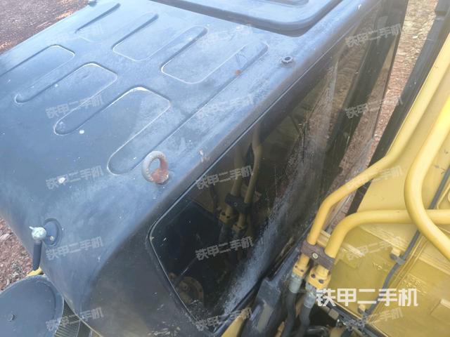 駕駛室頂部（整機(jī)外觀）