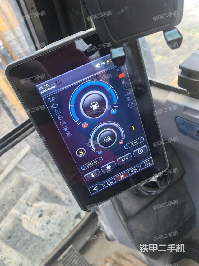 顯示屏?（駕駛室部分）