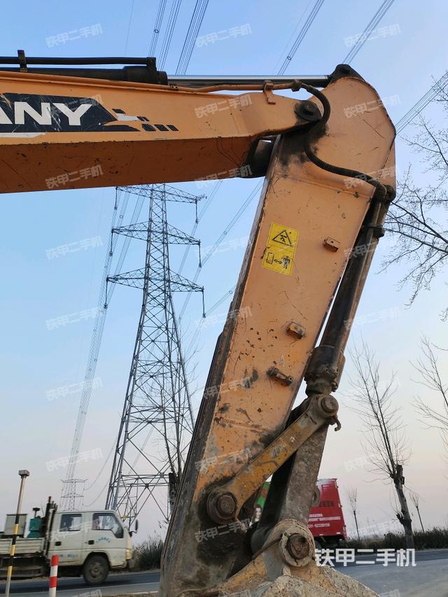 大臂整體?右側(cè)（工作和回轉(zhuǎn)裝置）