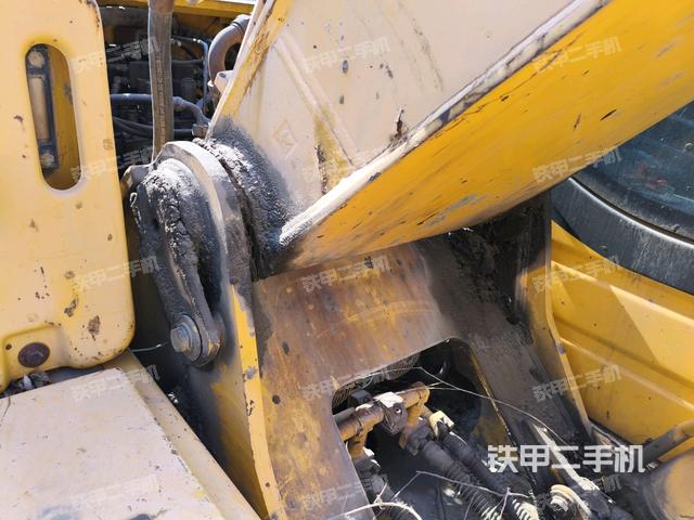 大臂根部?斜視（工作和回轉(zhuǎn)裝置）