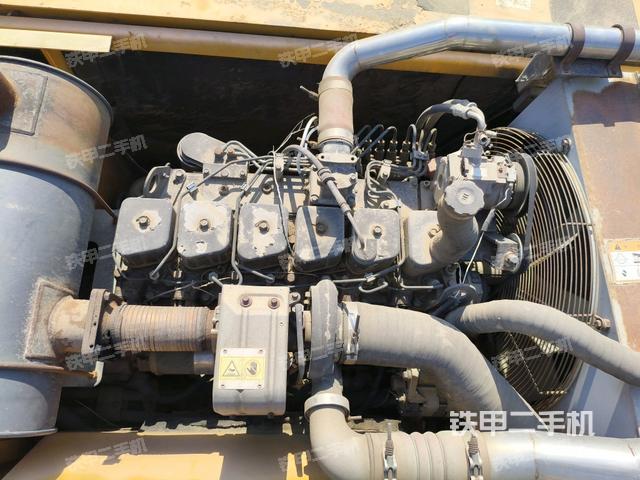 駕駛室頂部俯視（上車部件）