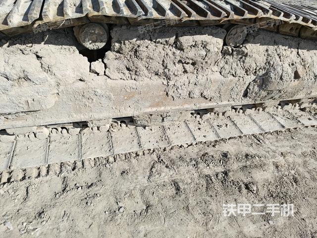 右側履帶整體（行走機構）