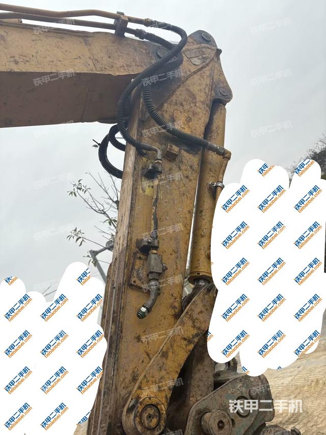 小臂整體右前（工作和回轉(zhuǎn)裝置）