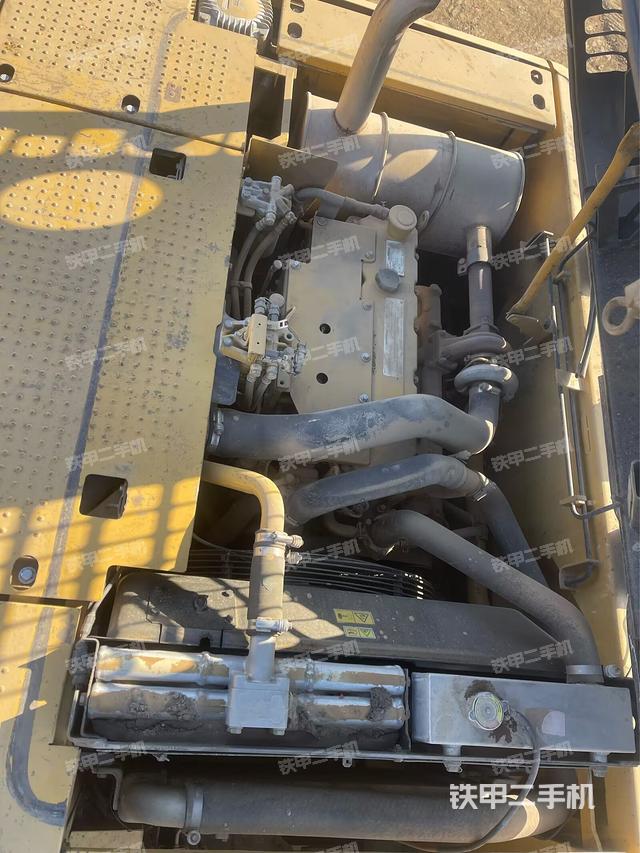 發(fā)動機整體俯視（整機外觀）