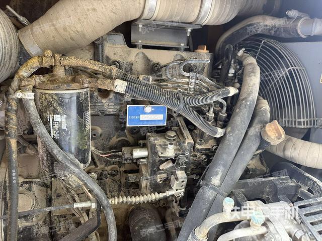 发动机整体俯视（整机外观）