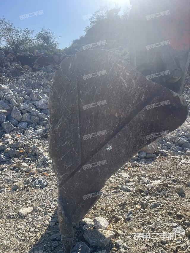 大臂整體?右側(cè)（工作和回轉(zhuǎn)裝置）