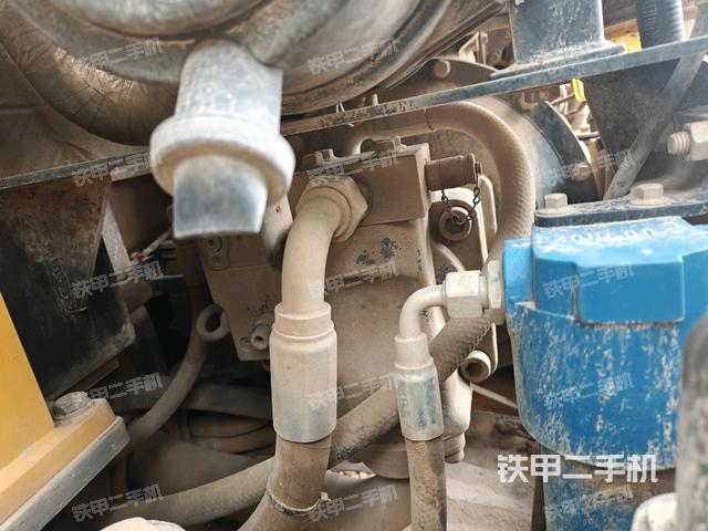 電瓶（大件艙室）