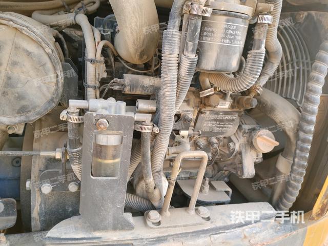 發(fā)動(dòng)機(jī)室(上車部件) 發(fā)動(dòng)機(jī)室(上車部件)