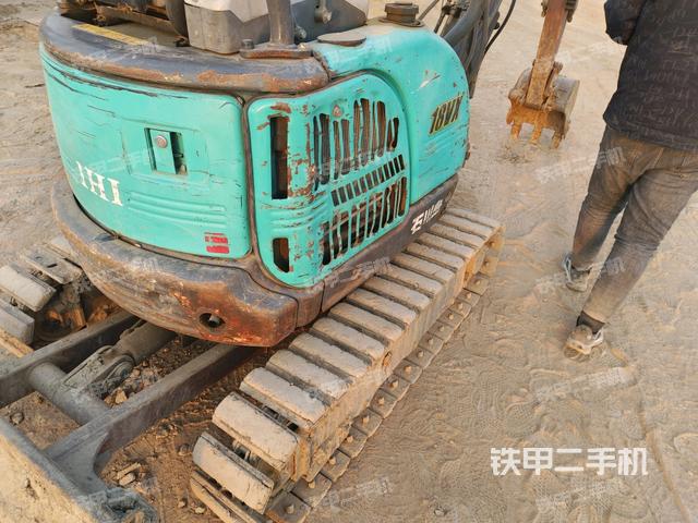 右后45(整機(jī)外觀) 右后45(整機(jī)外觀)