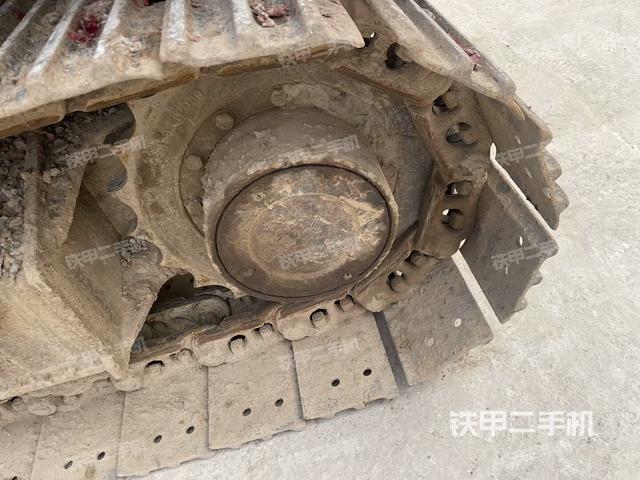 左托鏈輪和鏈筋(行走機構(gòu)) 左托鏈輪和鏈筋(行走機構(gòu))
