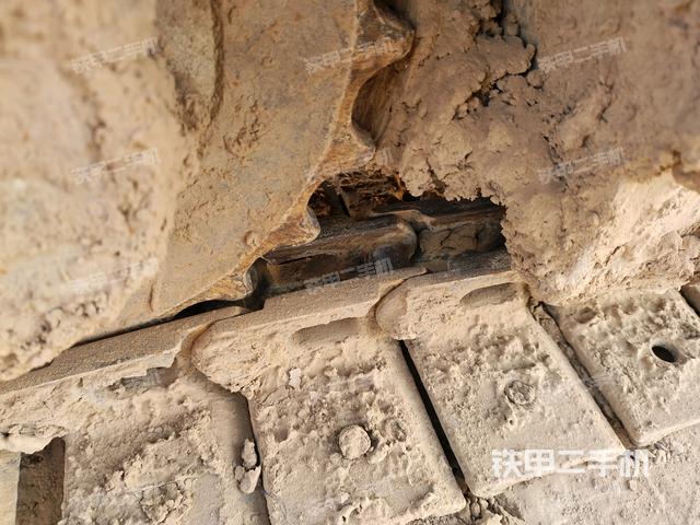 左導(dǎo)向輪（行走機(jī)構(gòu)）