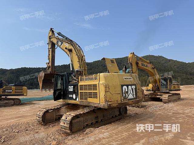 駕駛室整體（整機外觀）