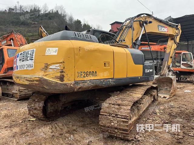 整机右后45°（整机外观）