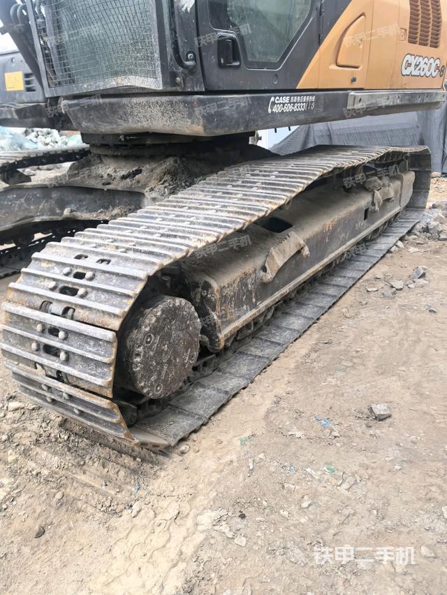 左侧履带整体 (行走机构) 左侧履带整体 (行走机构)