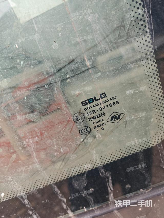 后窗玻璃角標(biāo)（駕駛室部分）