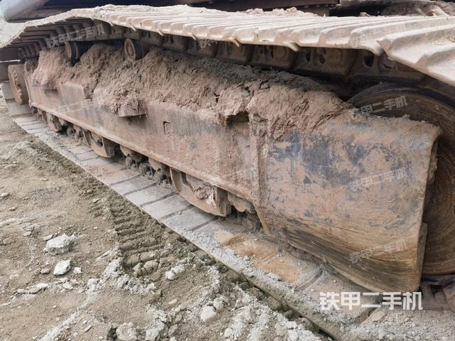 右側(cè)履帶整體（行走機(jī)構(gòu)）