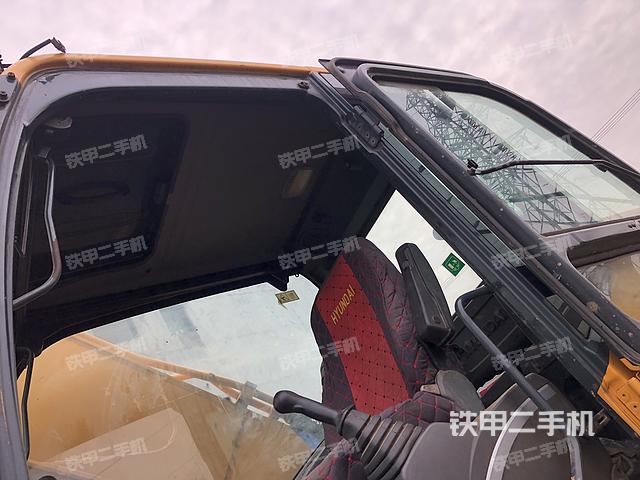 驾驶室顶部（整机外观）