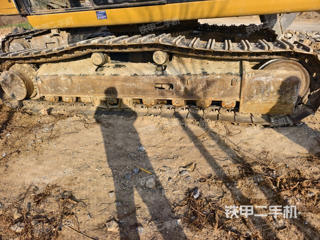 左側(cè)履帶整體?（行走機(jī)構(gòu)）