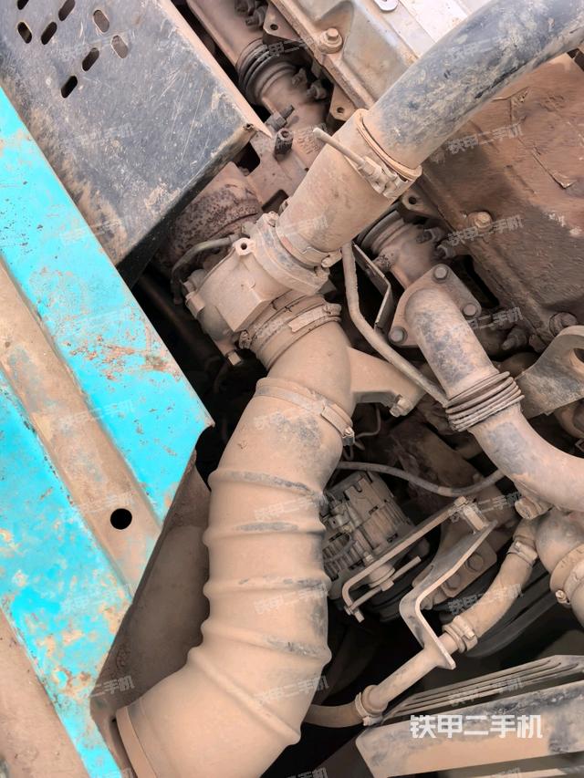 增壓器特寫(xiě)（上車(chē)部件）