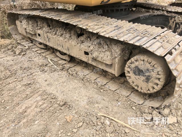 左側(cè)履帶整體?（行走機構(gòu)）