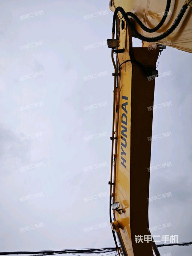 大臂整體?右側(cè)（工作和回轉(zhuǎn)裝置）