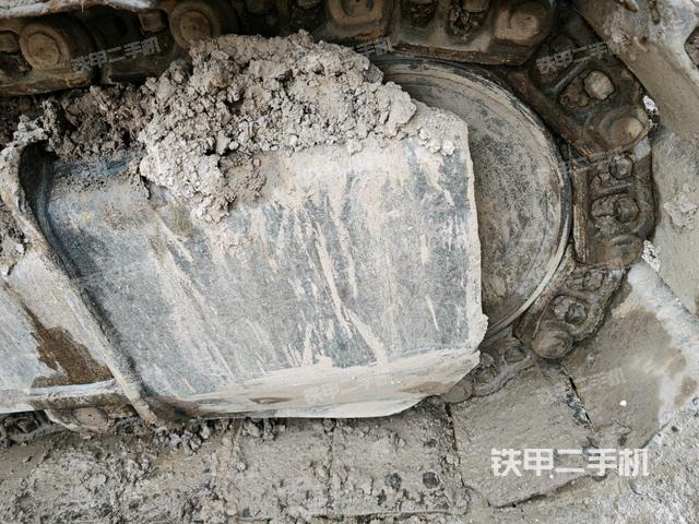 右導(dǎo)向輪（行走機(jī)構(gòu)）