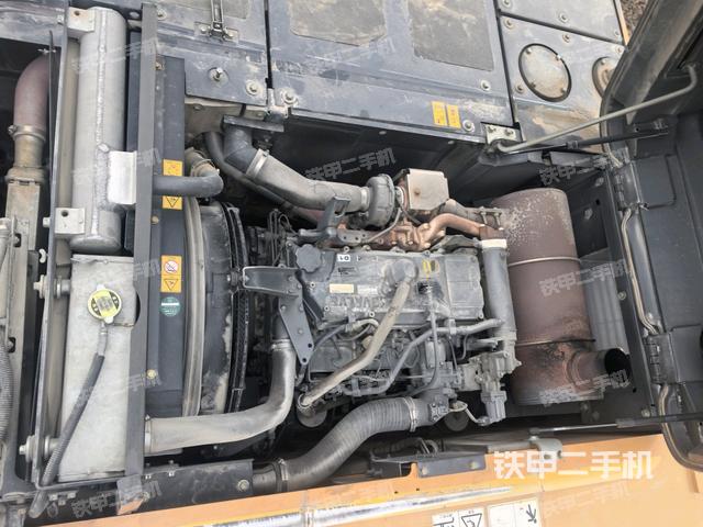 发动机室(上车部件) 发动机室(上车部件)