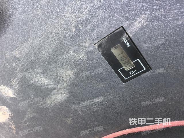 駕駛室左后45度（駕駛室部分）