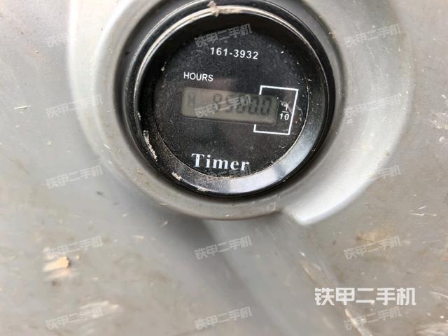 駕駛室左前45度（駕駛室部分）