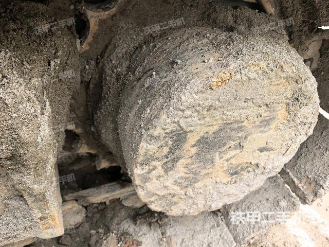 右導向輪（行走機構）