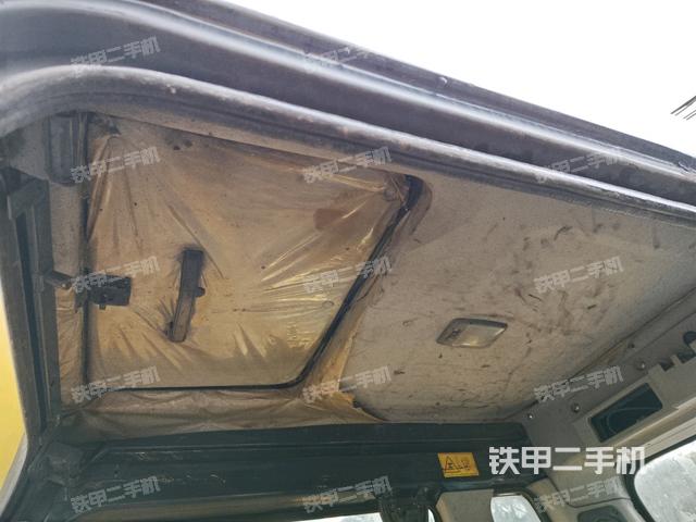 頂棚整體（駕駛室部分）