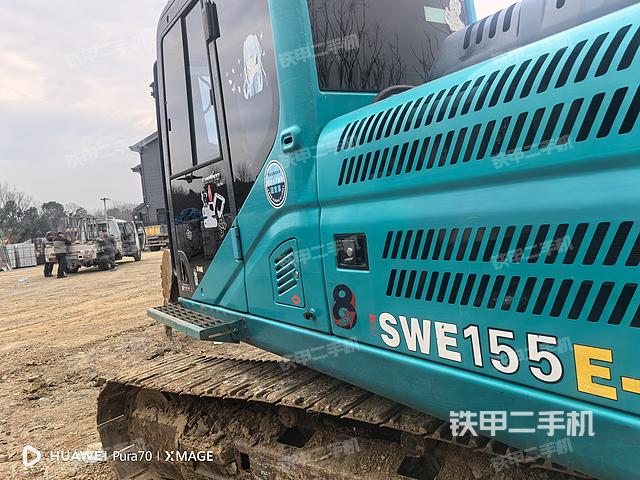 驾驶室整体（整机外观）