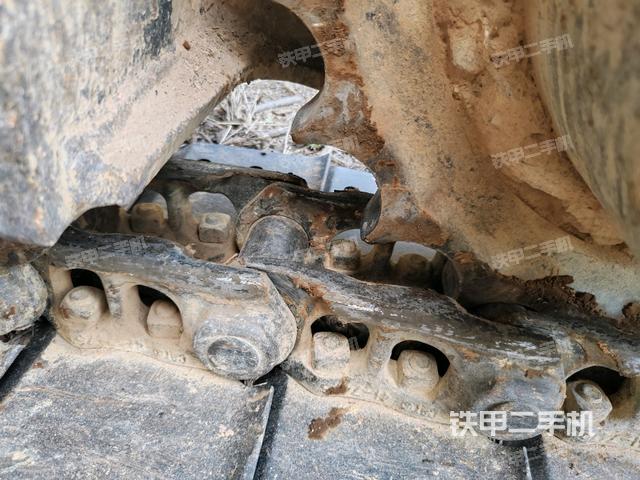 右側履帶整體(行走機構) 右側履帶整體(行走機構)