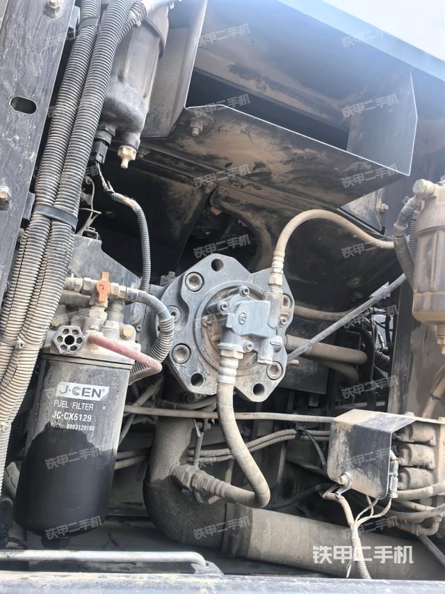 液压泵斜45 左(大件舱室) 液压泵斜45 左(大件舱室)